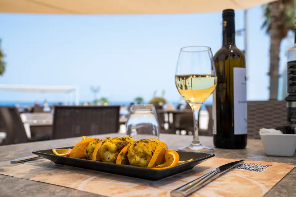 Tavola apparecchiata al Mistral Restaurant